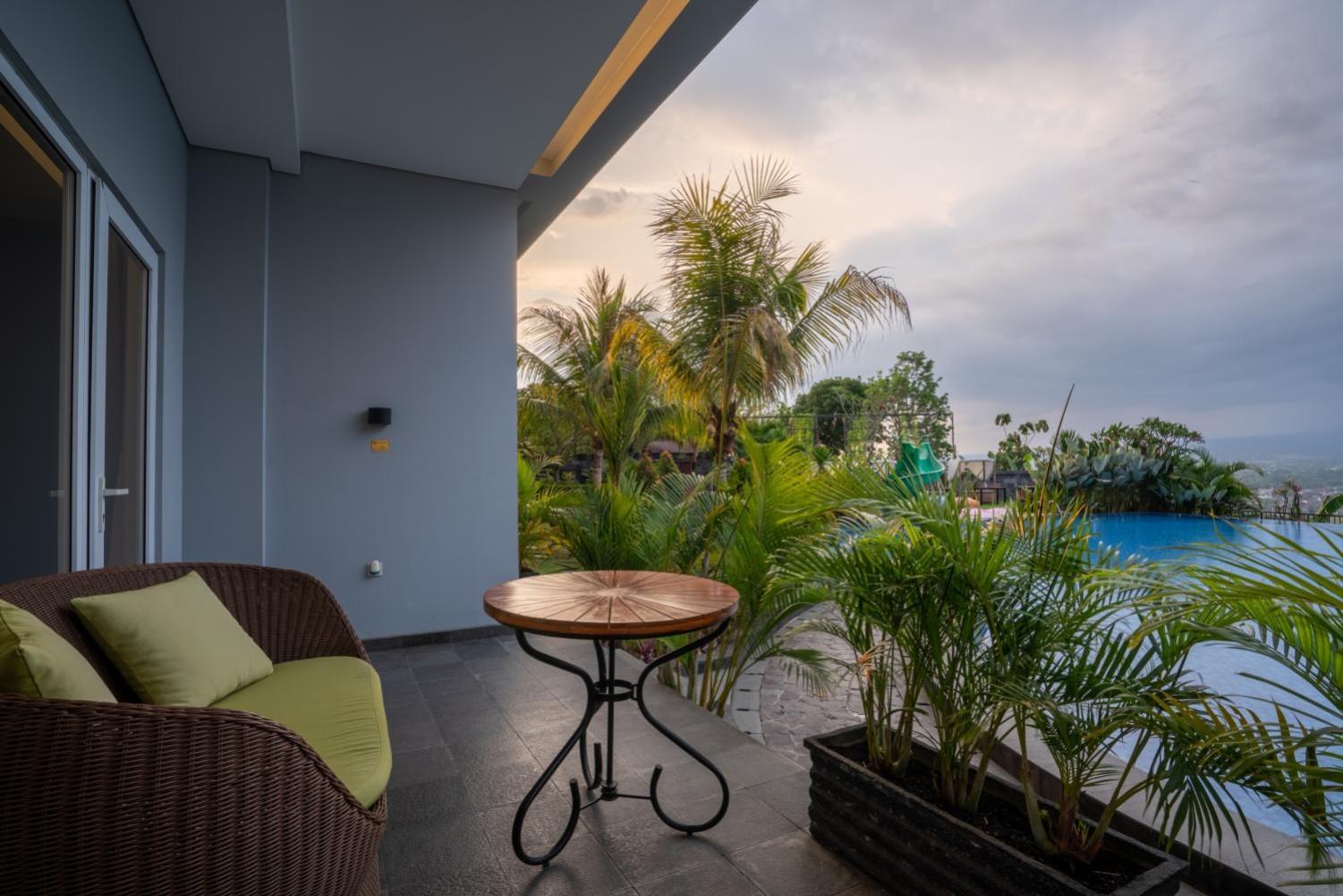 Amaranta Prambanan Yogyakarta Hotel ภายนอก รูปภาพ